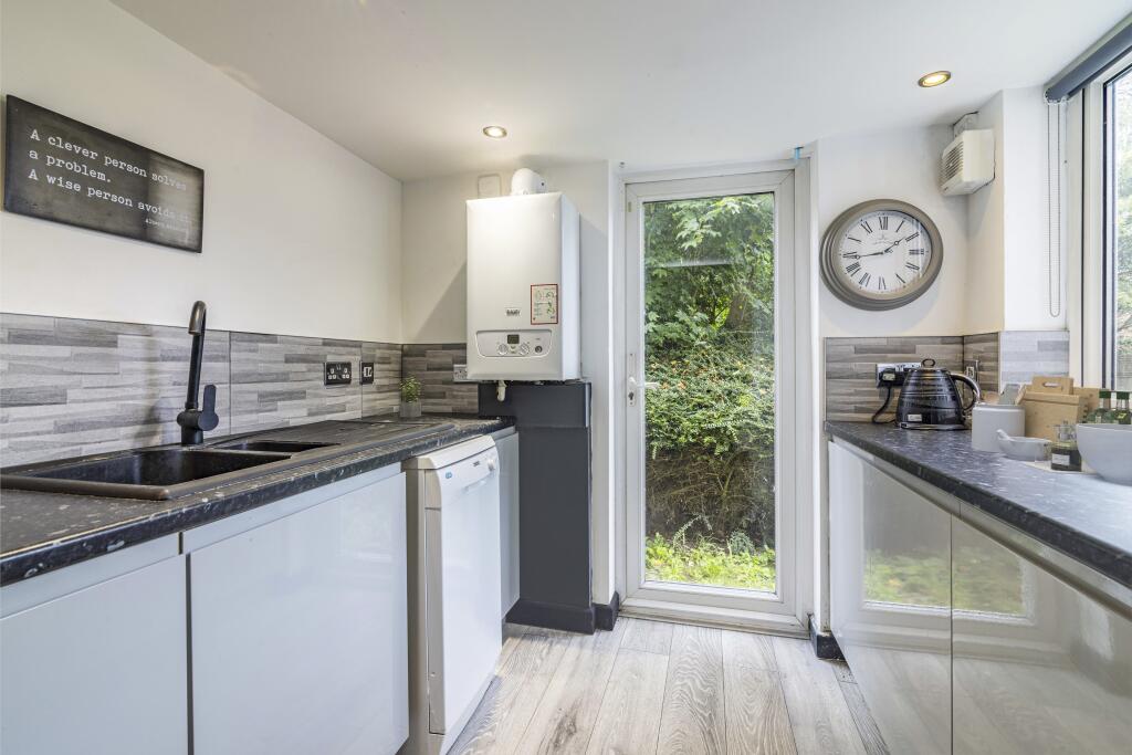 102BeestonRoad-76