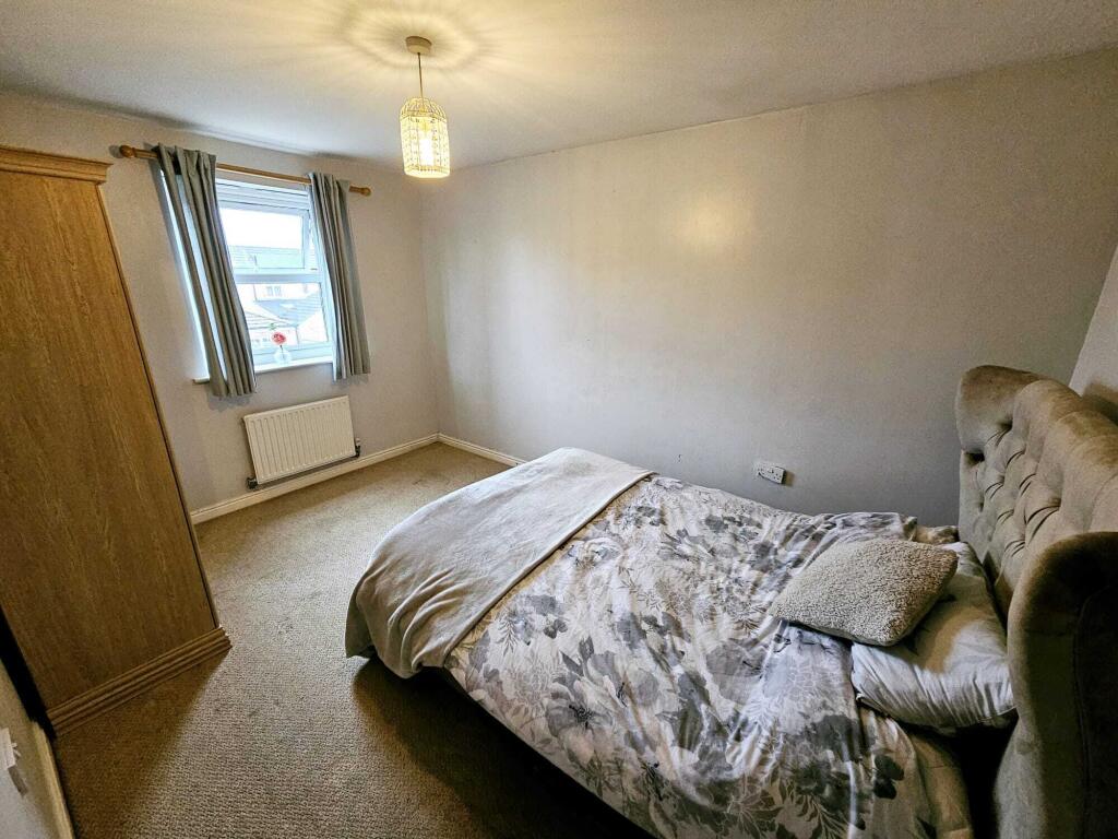 dd83baa5-e0b5-4250-93bb-d8af35ac2600