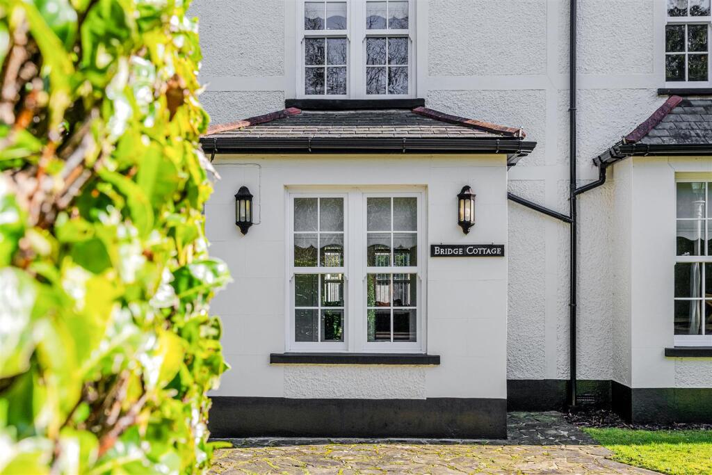 BRIDGE COTTAGE (14).jpg