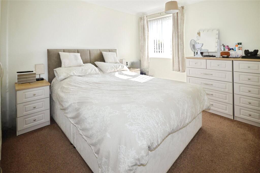Main Bedroom