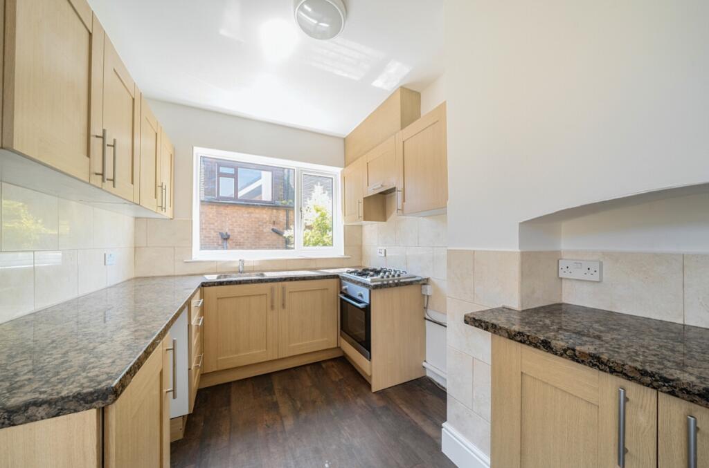 1314735-8-6854075c5e7c0