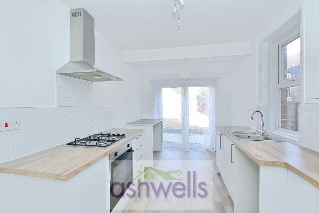pbox-kitchen-344897.JPG