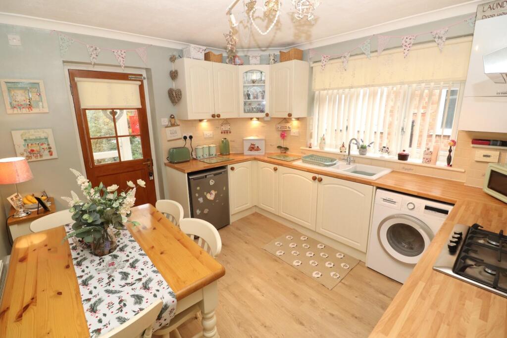 Kitchen/Breakfast Room