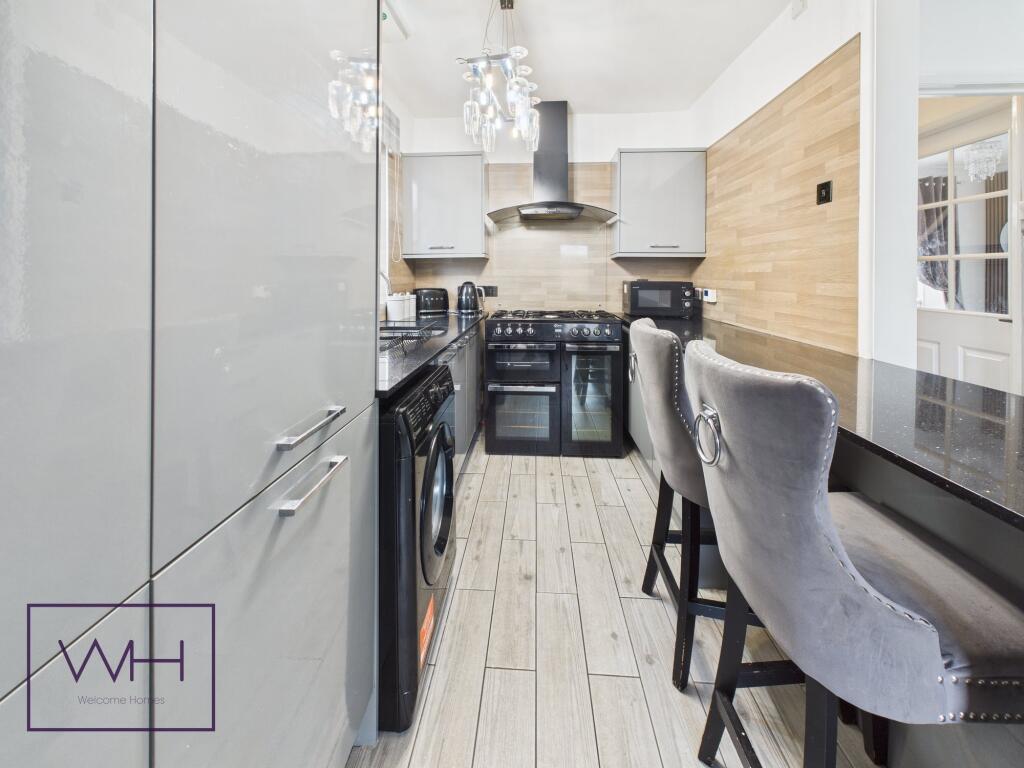 CAM03785G0-PR0310-ST