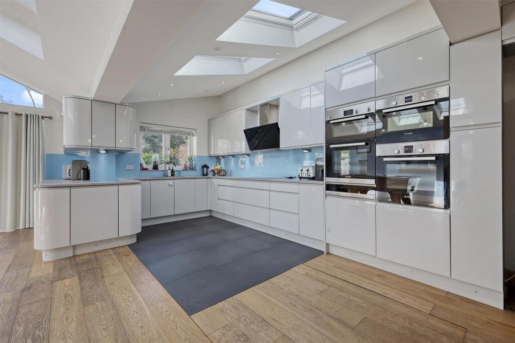 img_5564_28 copy 2.jpg