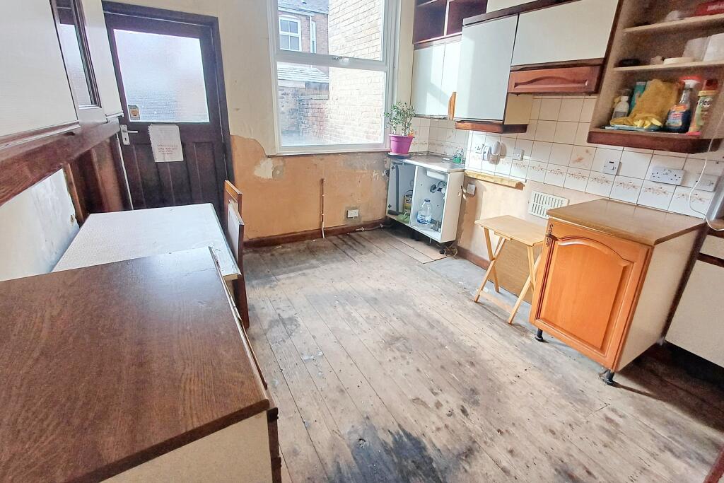 5 Elm Grove, Sale, M33 7JZ