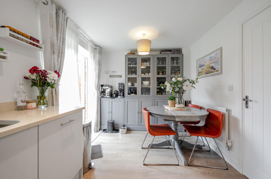 1333003-20-6890c5...