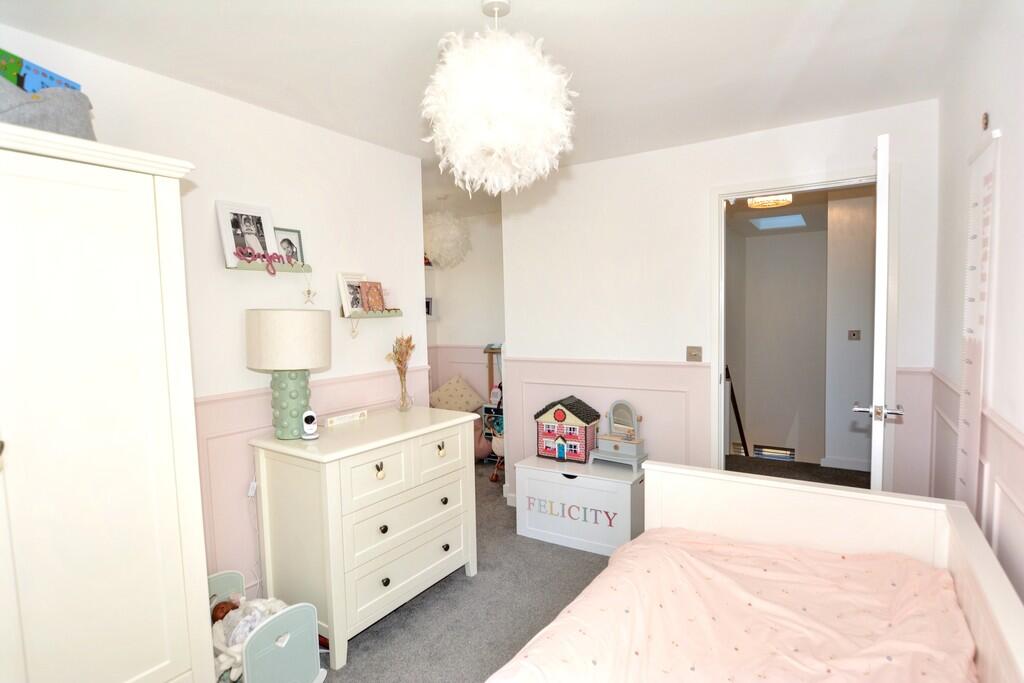 Bedroom 3 (2)