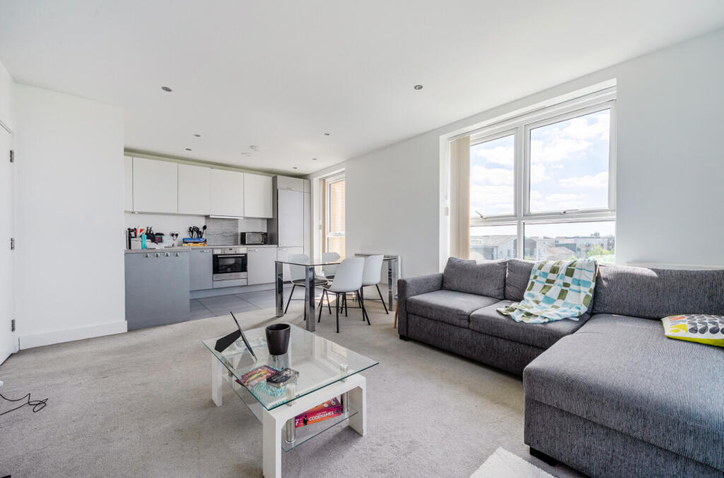 1312408-6-686271a...