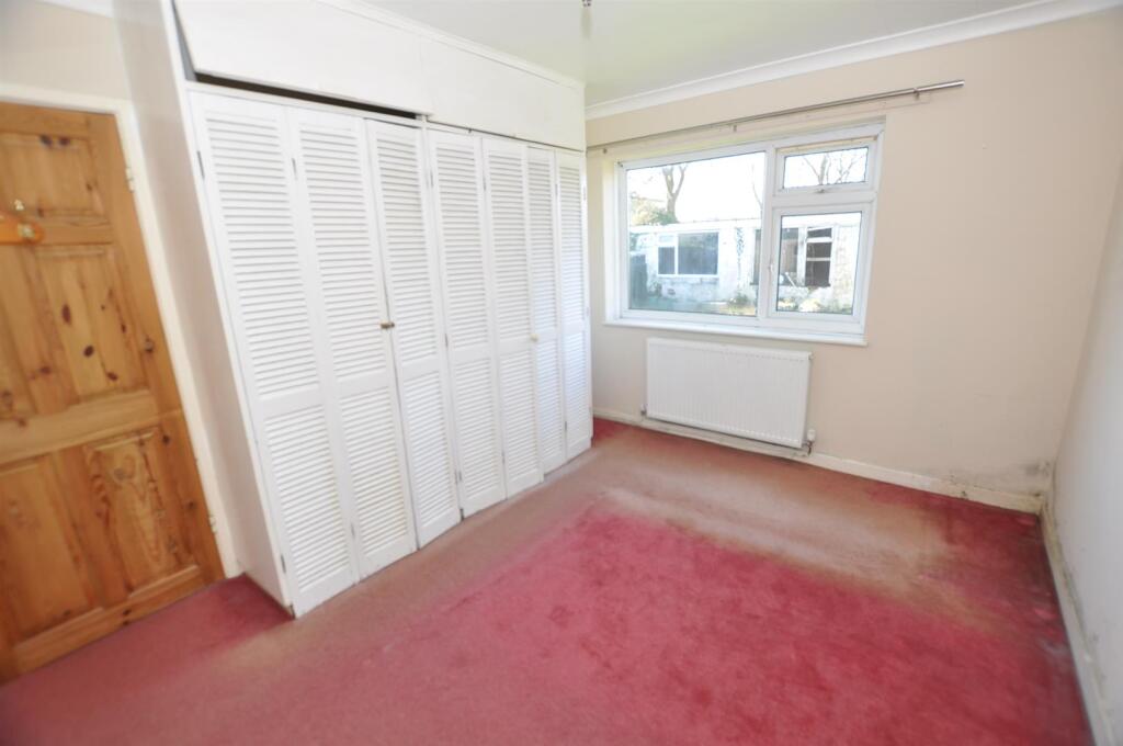 Rear bedroom 3