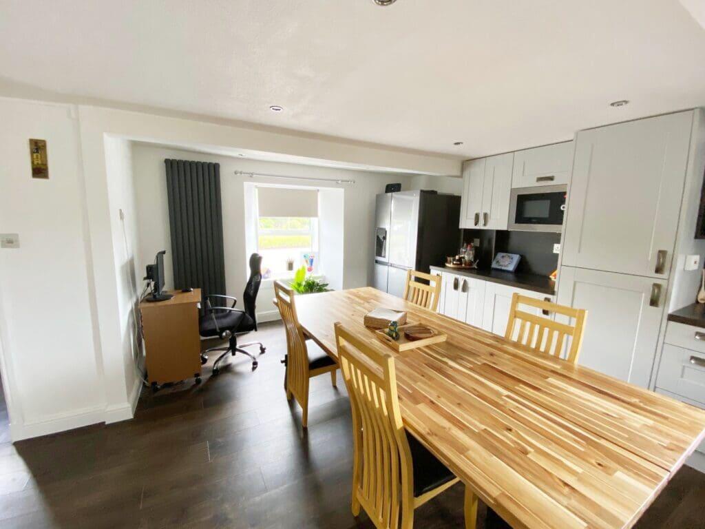 DINING KITCHEN 