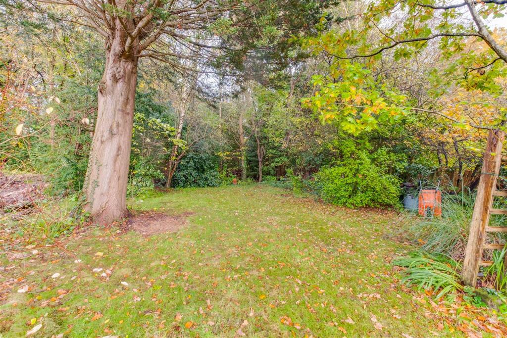 Constables 24 Dale Hey-2-33.jpg