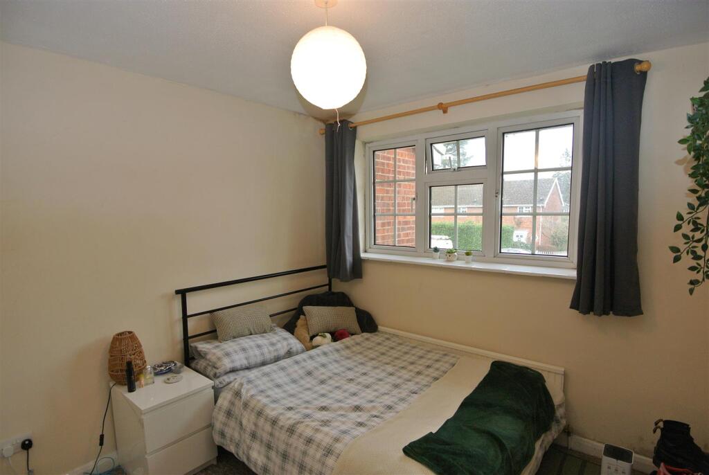 Bedroom 3.JPG