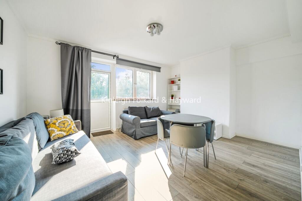 4f8db343-e383-4cc2-8