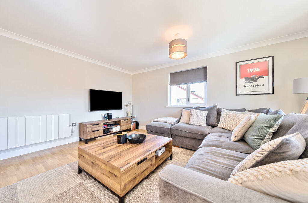 1289564-10-682709...