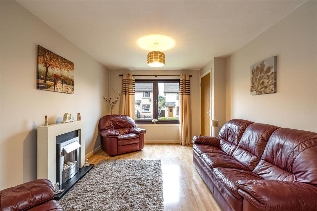 9 Sergeants Park Newtown St Boswells 19.JPG