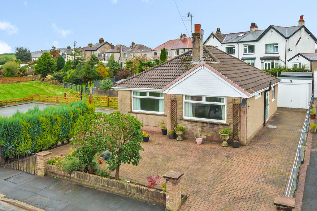 20 Crag Bank Cres...