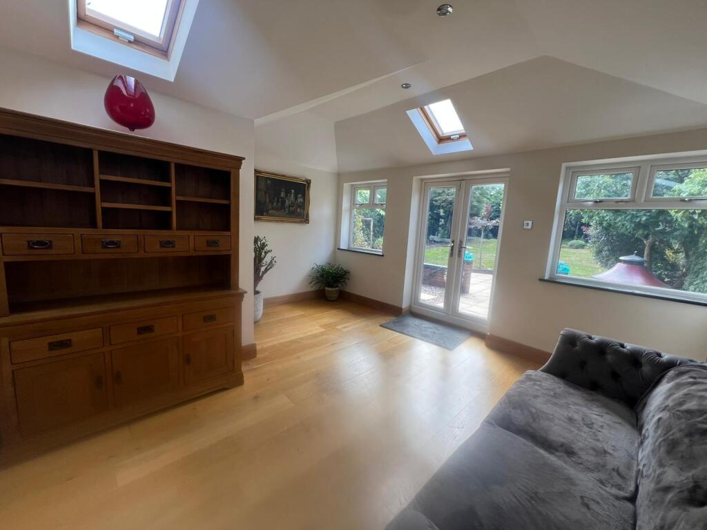 3 bed semi-detached house Delaware Road, Coventry