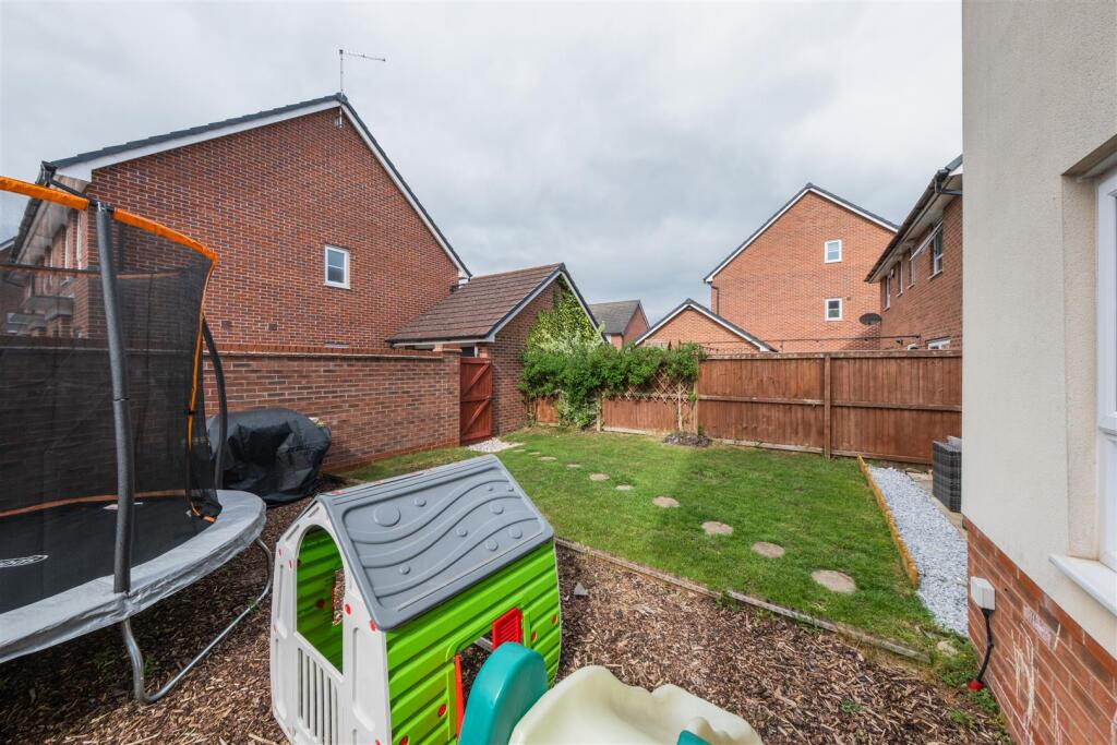 48 Silverlea Road-038.jpg