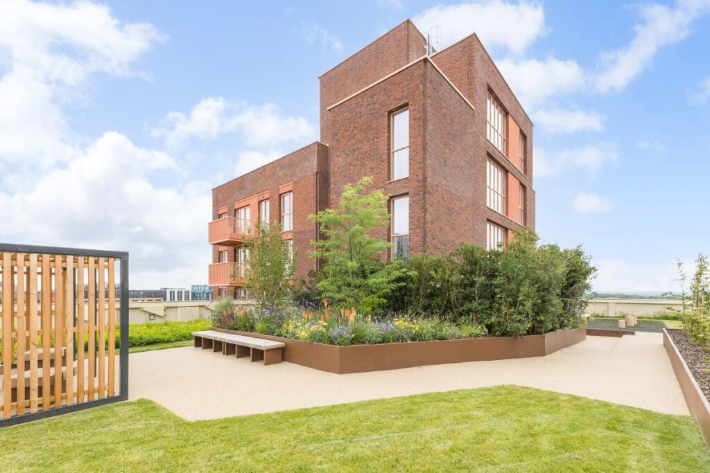 96075_209-Brookli...