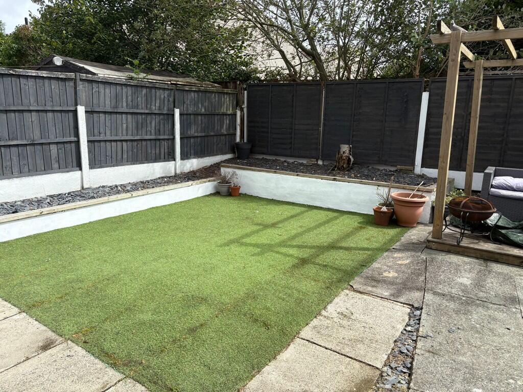 IMG-20250805-WA00...