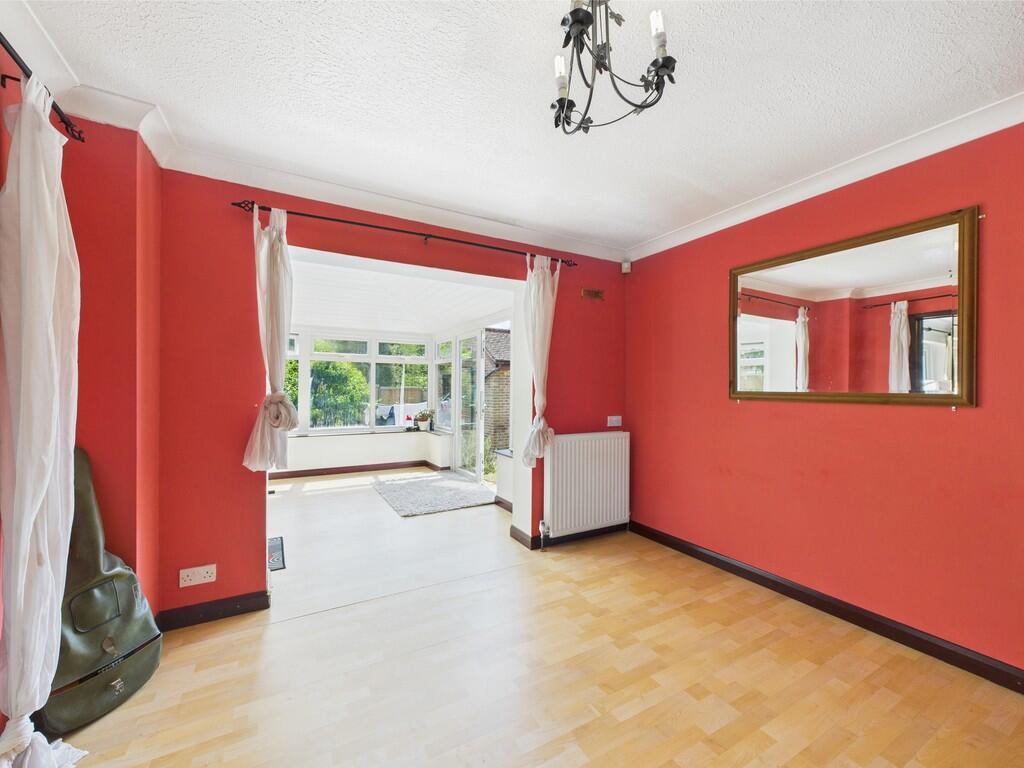 CAM04018G0-PR0234...