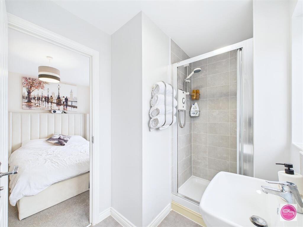 Oakway Drive, Woodville (24).jpg