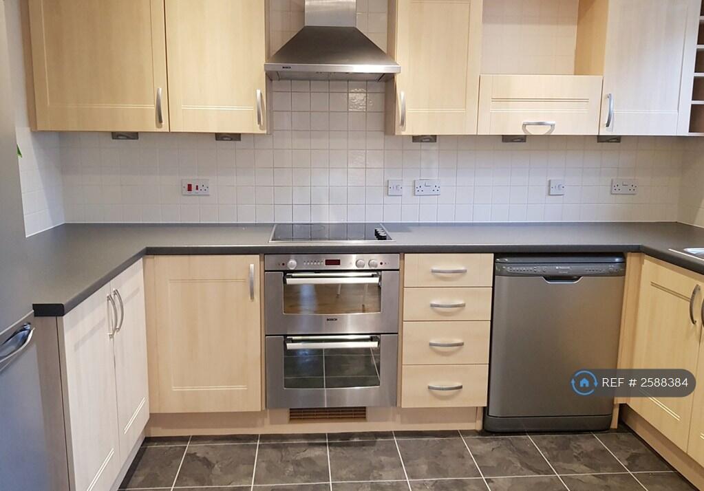 Fitted Kitchen