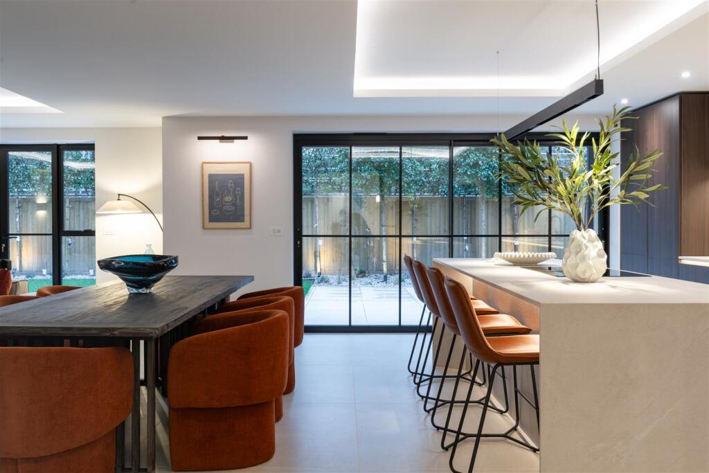 Kitchen/Dining