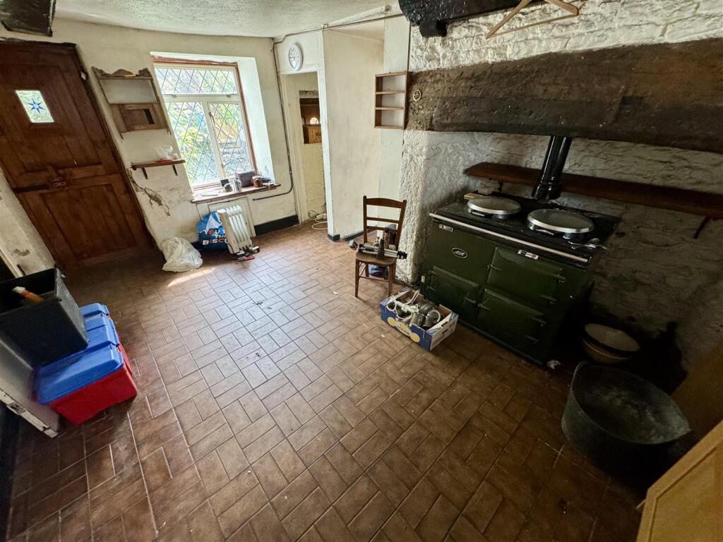 Kitchen.jpeg