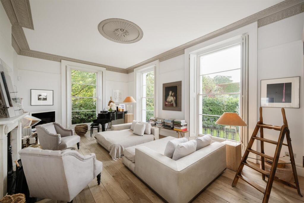 16 Prince Albert Road Hi-37.jpg