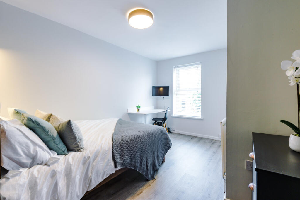 24MP Bedroom