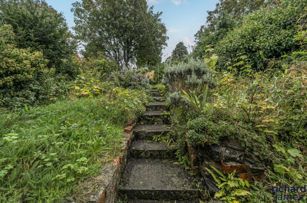 e3b3e01599834418921a53ad89584171