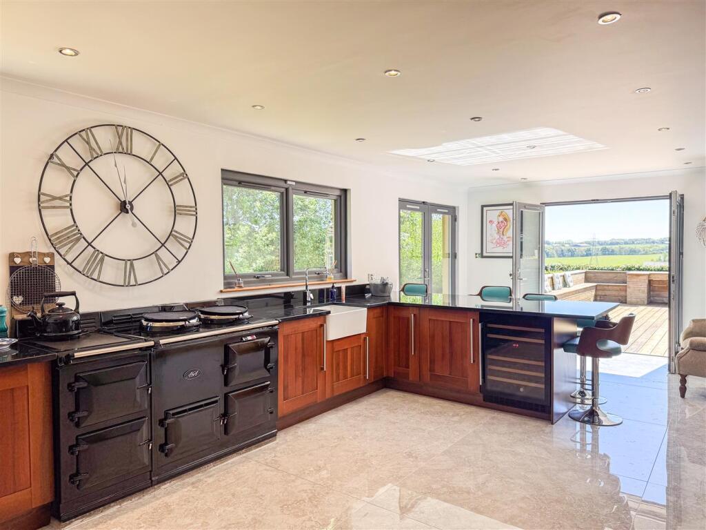 Kitchen/Dine/Family Area