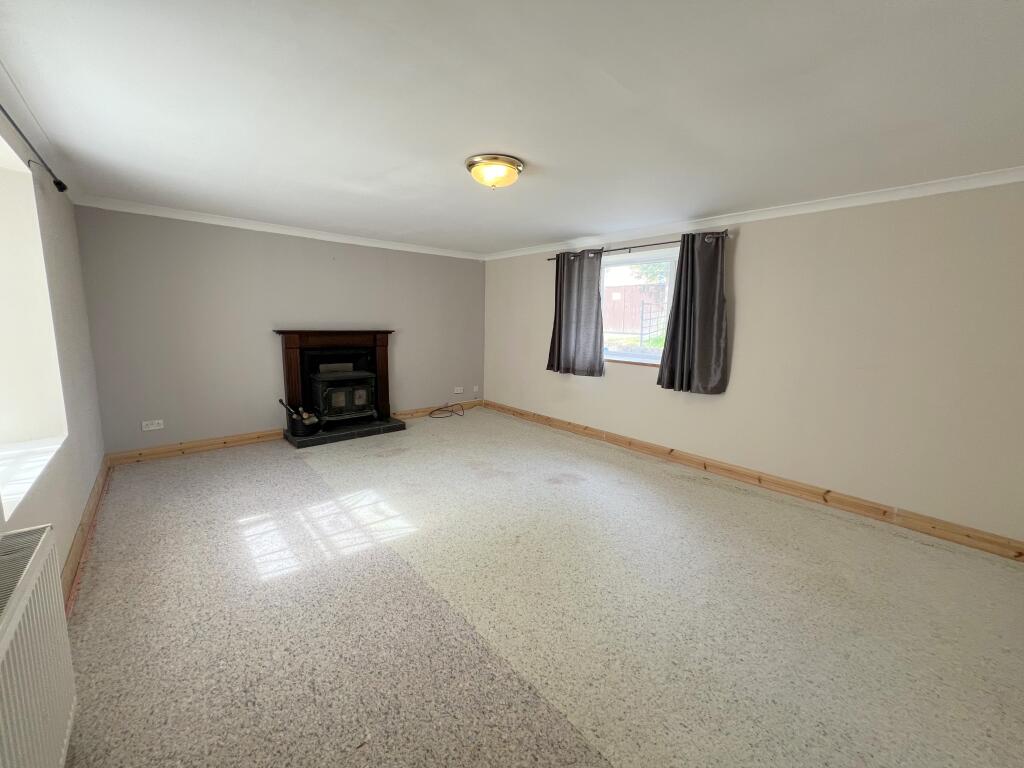 Bedroom 3 sitting ro