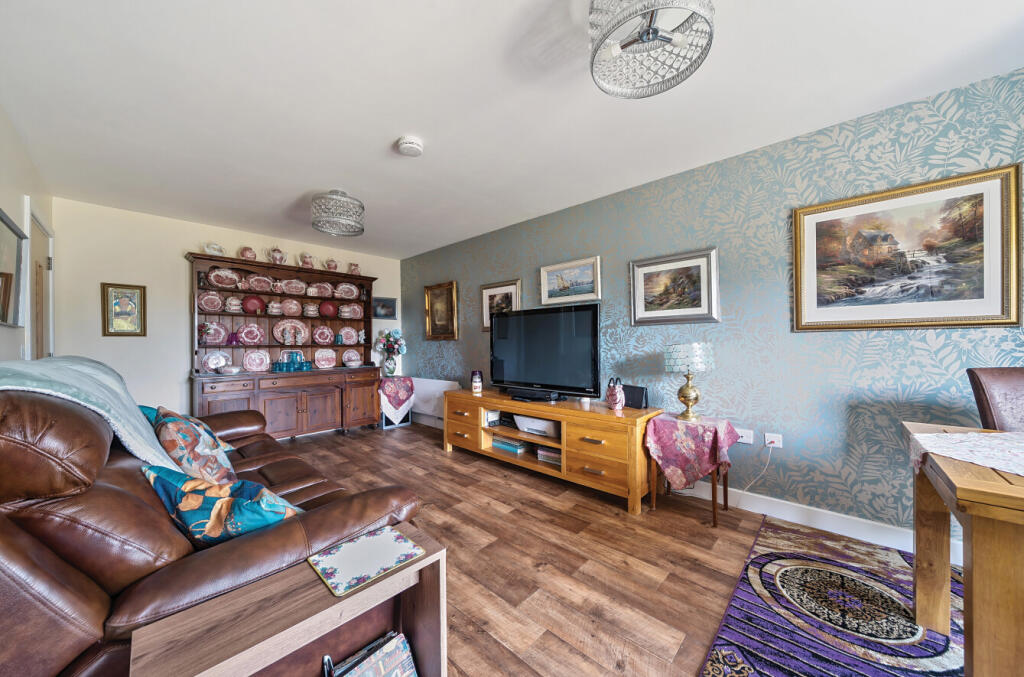 1297551-16-683863...