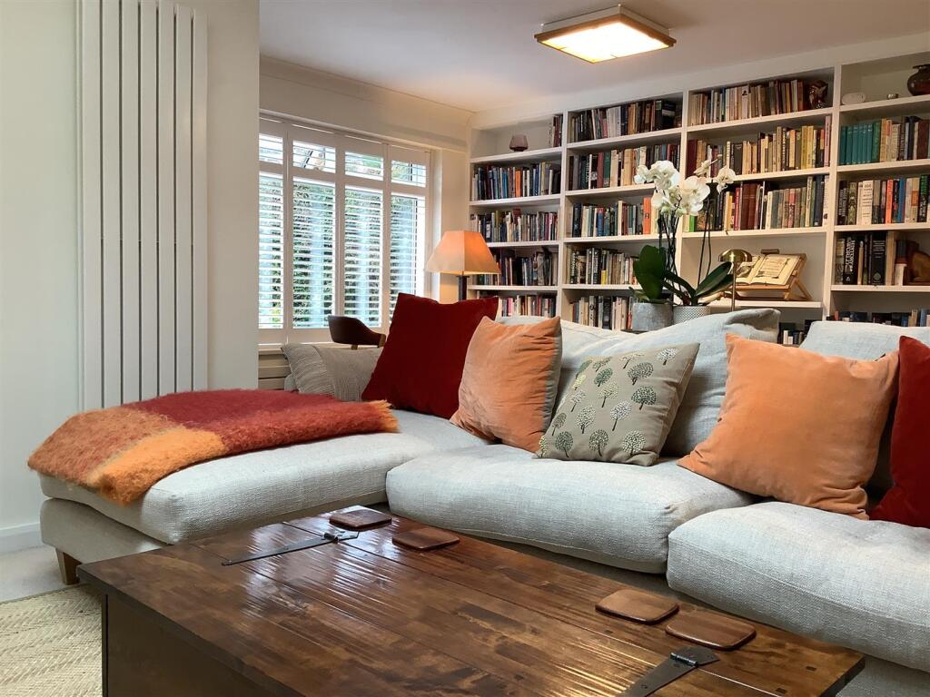 Lounge area