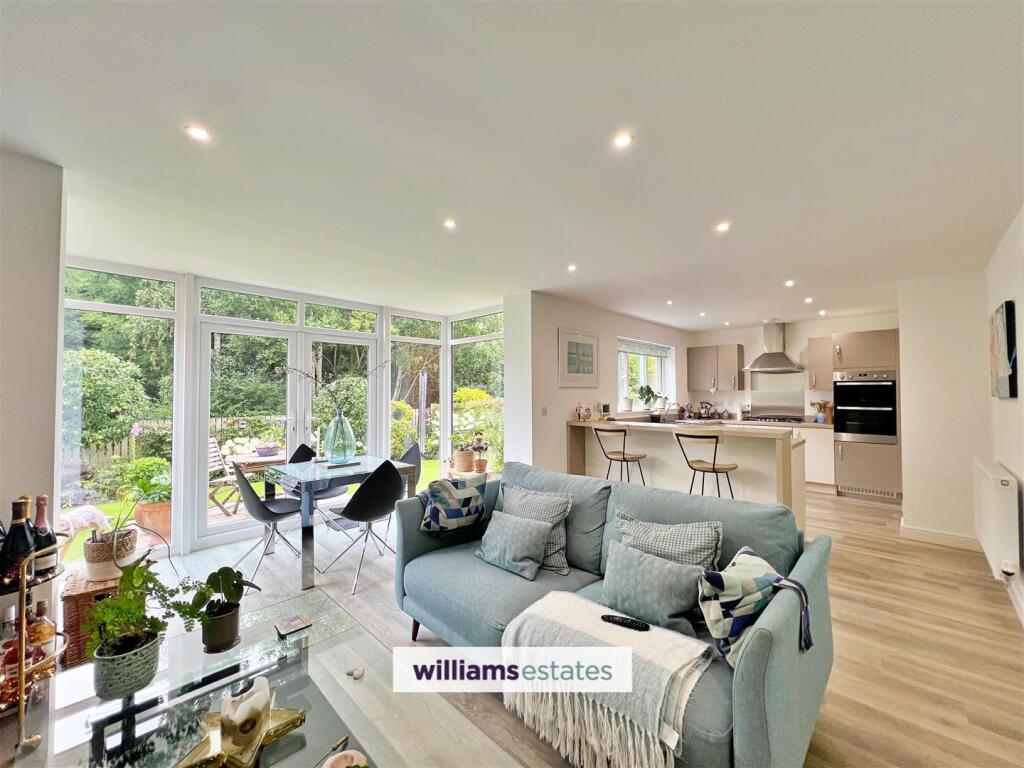 Open Plan Kitchen