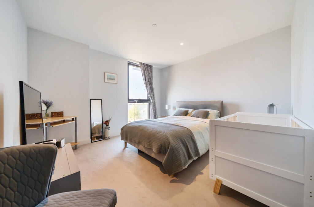 Principal Bedroom.jpg