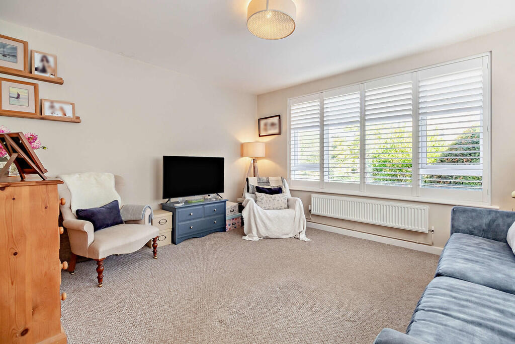 8662699-interior0...