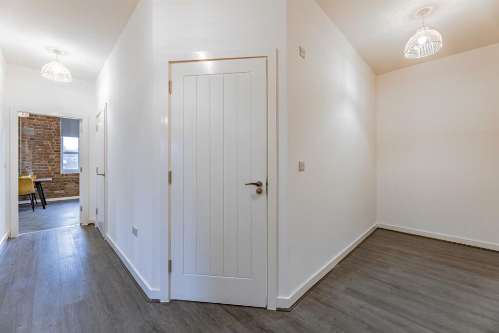 38 Cotton Gardens-11.jpg