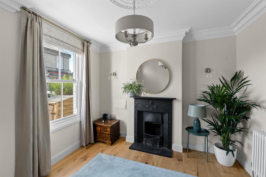 137BuryStreet-004.jpg