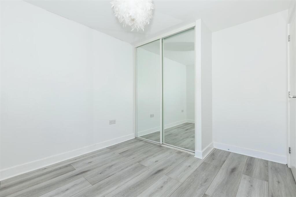 Nightingale Avenue_7.jpg