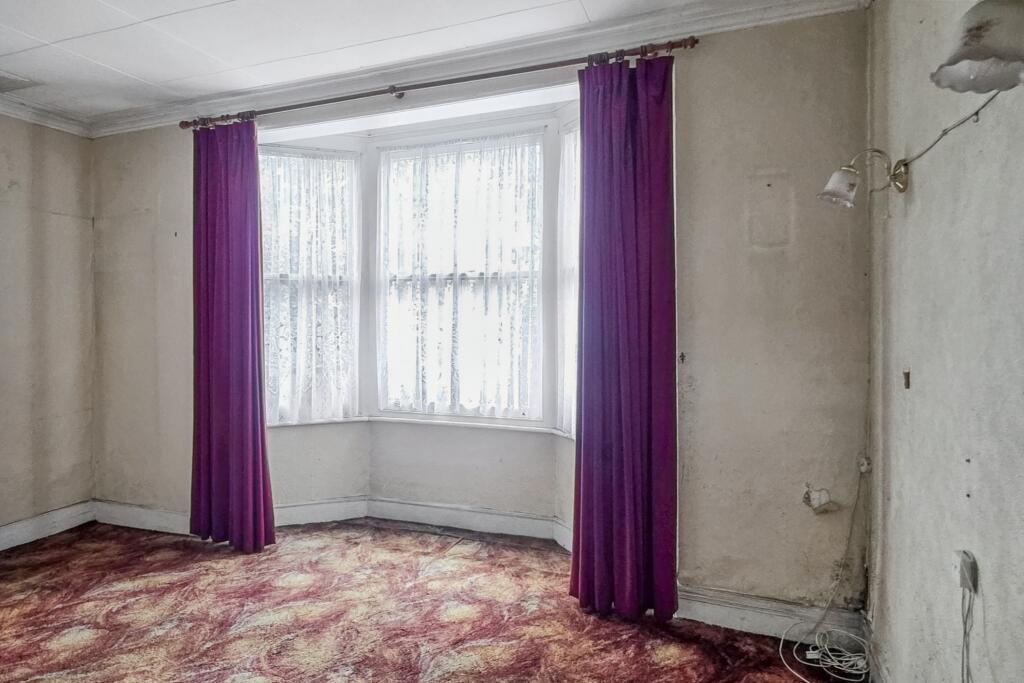 43 Rothschild Road, Chiswick, London, W4 5HT