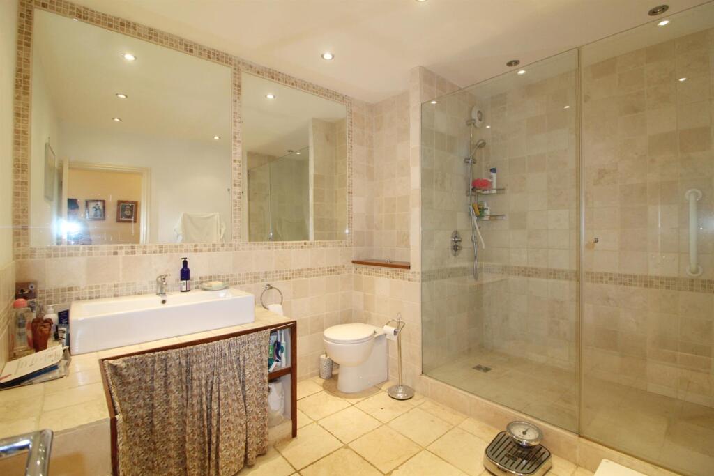 Bathroom edit.jpg