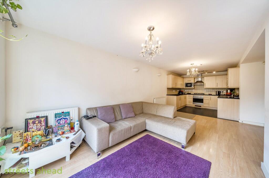 4cccf1d9-2658-490...