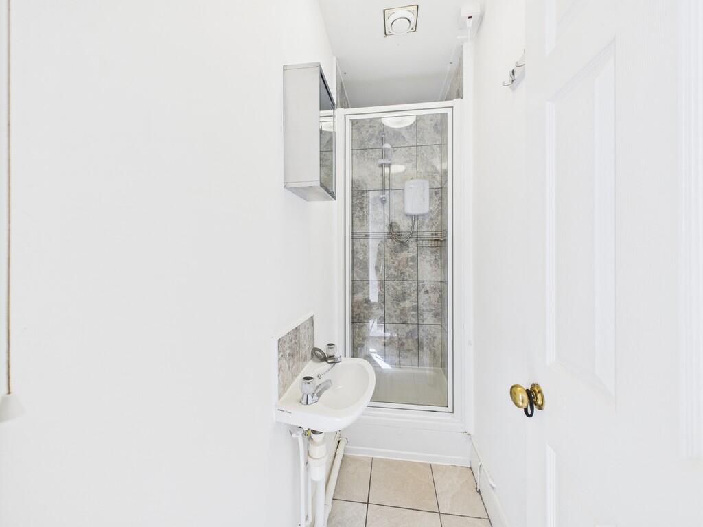 CAM03974G0-PR0189...