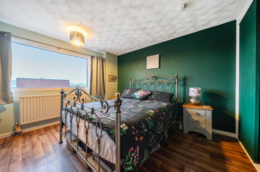 1395685-7-6960ec4b1c96d