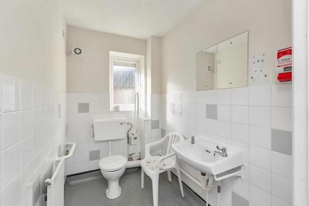 4 Woodhouse Court, Stantonbury, Milton Keynes MK14 6GB