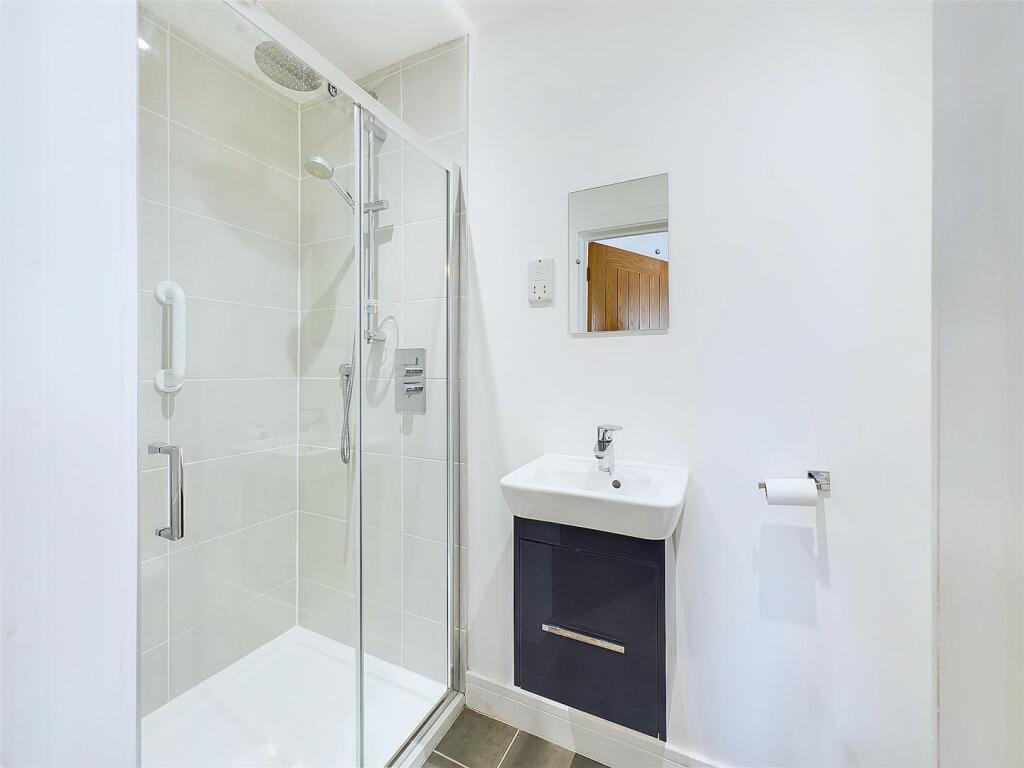 En-Suite.